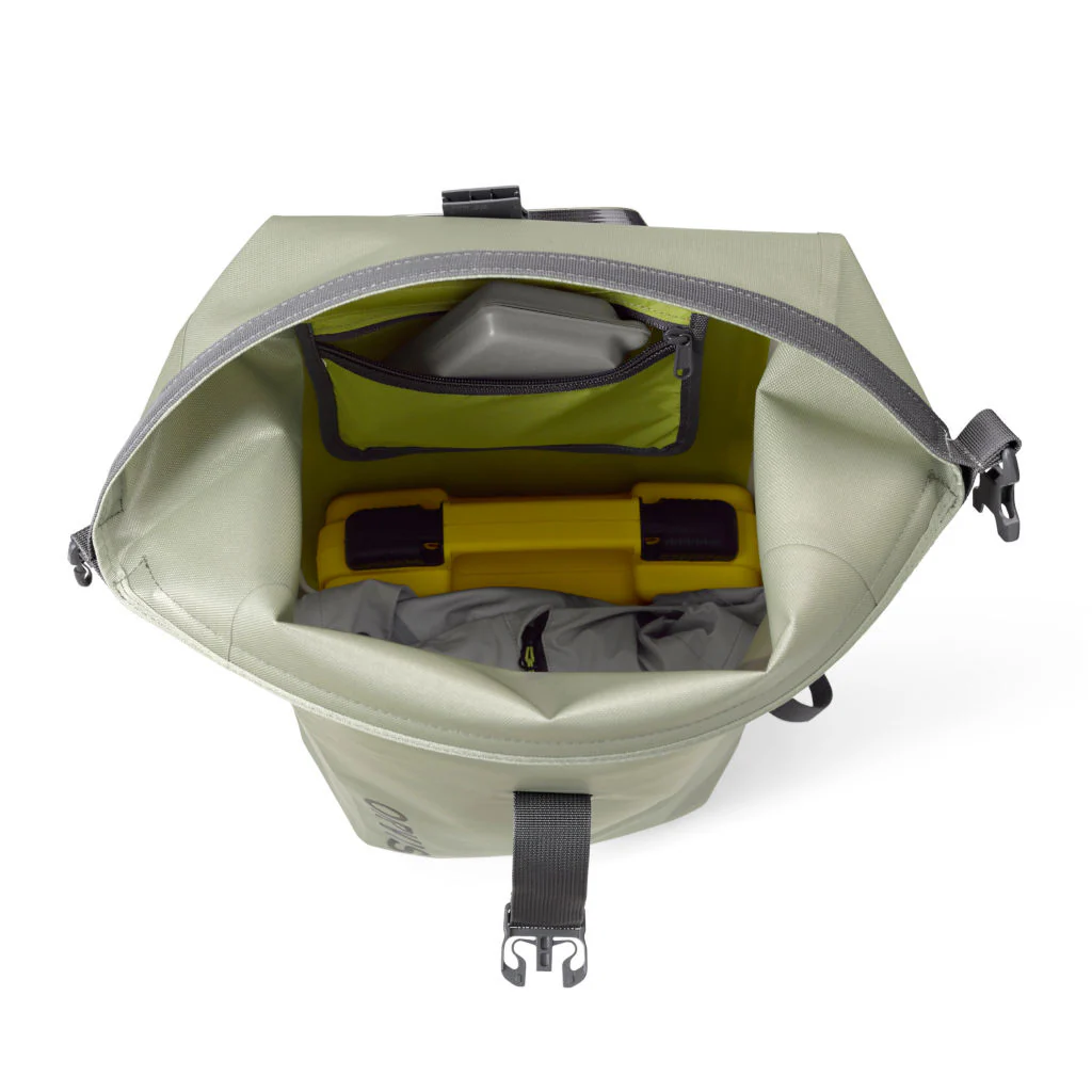 PRO Waterproof Roll Top Backpack 20L - Image 3