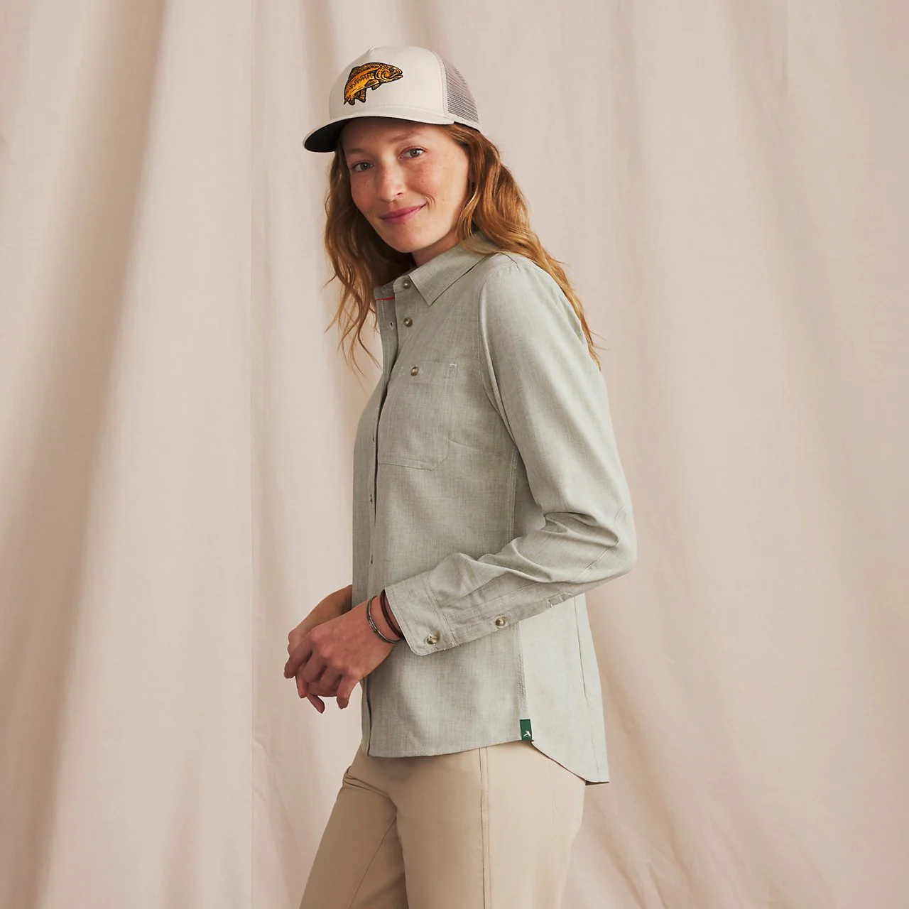 Women's Long-Sleeved Tech Chambray Work Shirt - Image 10