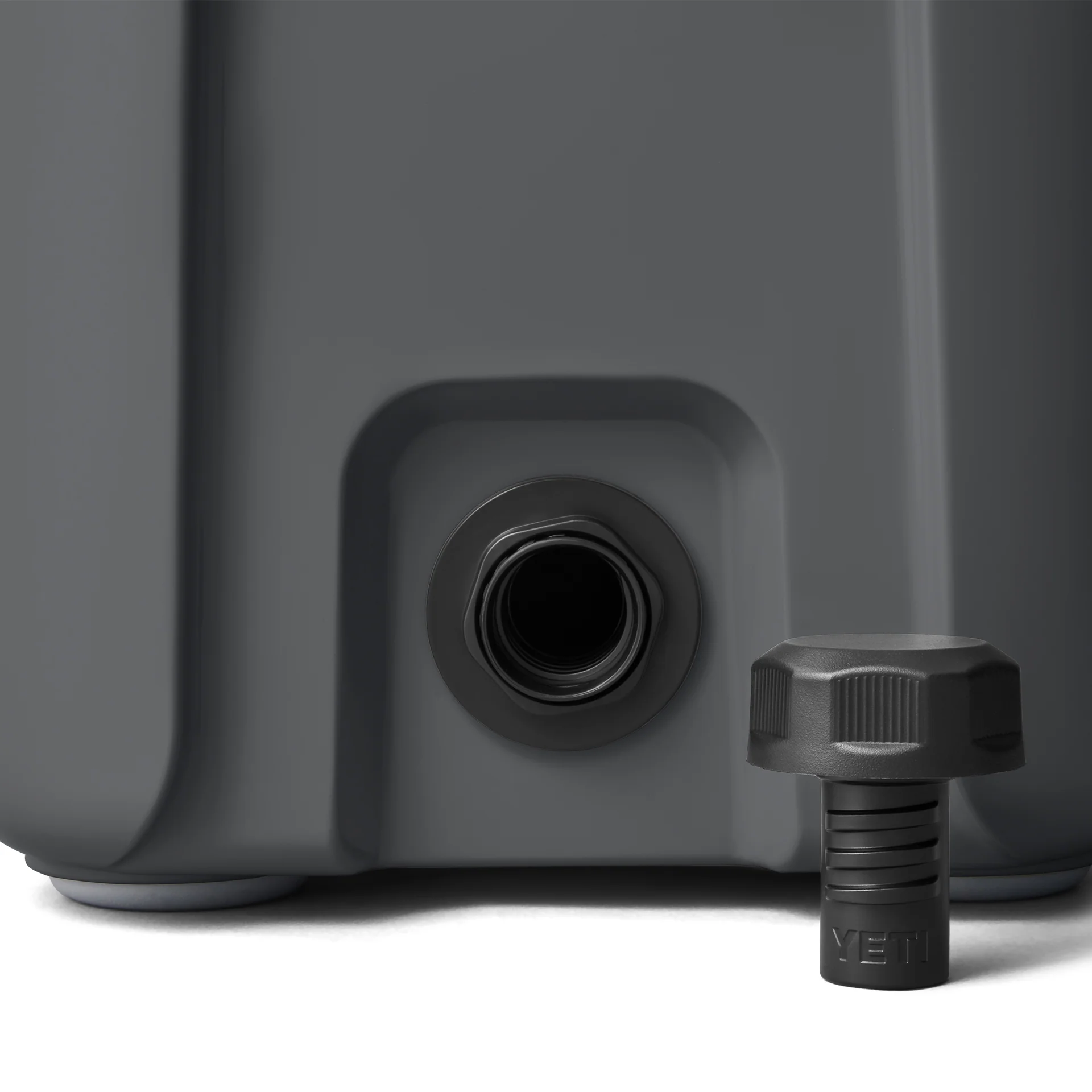 YETI® Roadie 15 Cool Box - Image 14